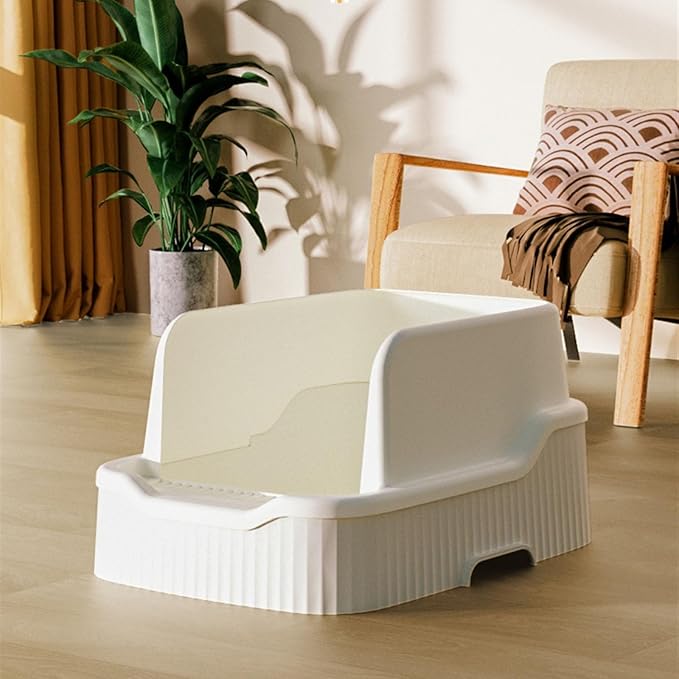 Open Top Litter Box with High Sided Walls